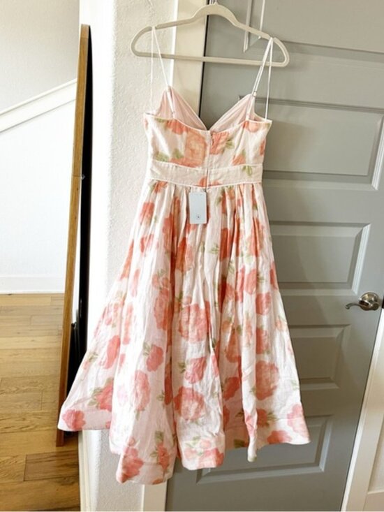 NWT Anthropologie BHLDN Sophie Floral Linen Fit & Flare Midi Dress. NWT Anthropologie BHLDN Sophie Floral Linen Fit & Flare Midi Dress.